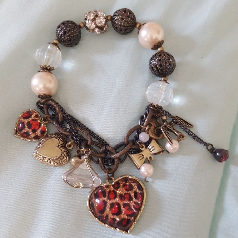 Betsey Johnson Pink Sparkle Leopard Charm Bracelet